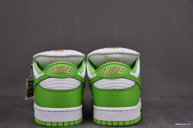 One Kick WMNS AQ9129-001 Jordan Moments 4 Air Frozen 0731